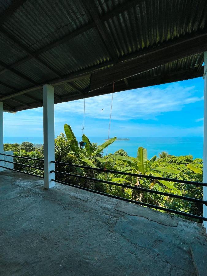 The View Padang, Amazing View, 8 Mins Mentawai Fast Ferry, Cold Beer,Close To Restaurants Exteriér fotografie