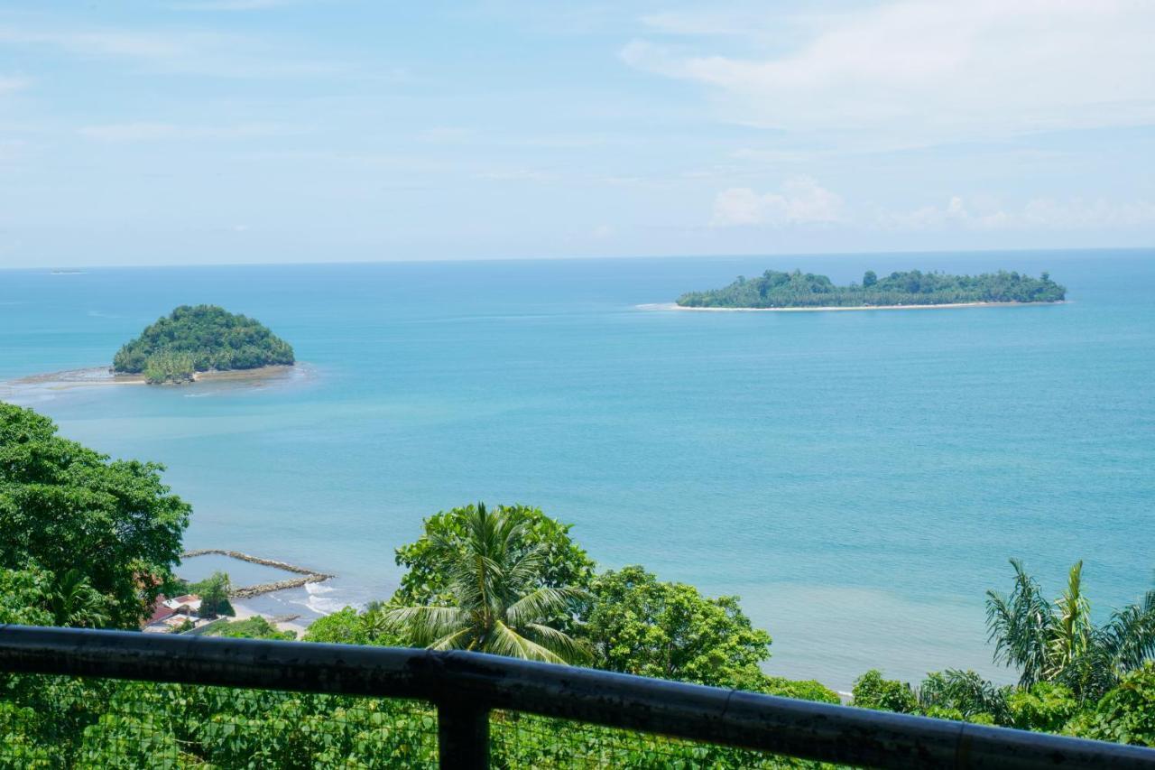 The View Padang, Amazing View, 8 Mins Mentawai Fast Ferry, Cold Beer,Close To Restaurants Padang (Sumatra) Exteriér fotografie